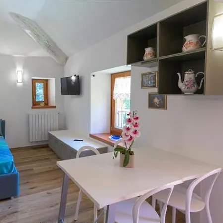 Da Pieri Bed & Breakfast *