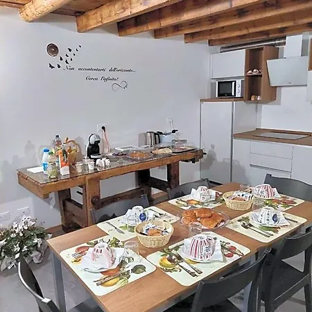 Alojamento de Acomodação e Pequeno-almoço Da Pieri 3*